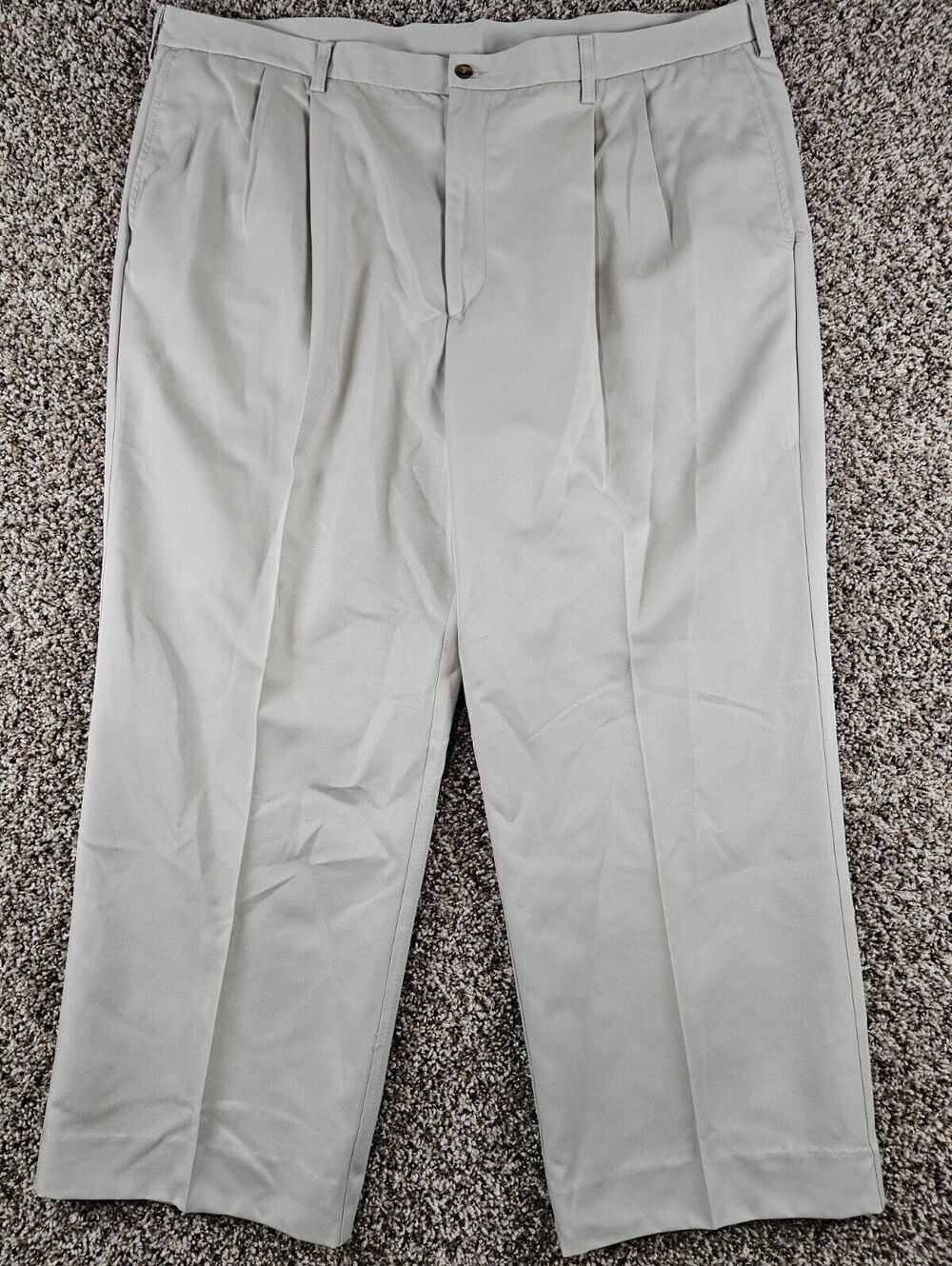 Haggar Mens Sz 44x32 Pleated Front Dress Pants Cool 18 Light Tan Beige